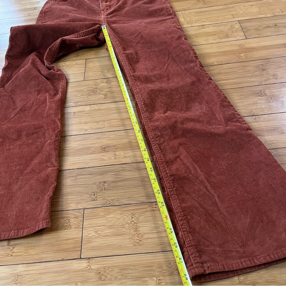 Old Navy Corduroy High Rise Flare Pants with Secret-Smooth Pockets 70s Inspired - Picture 10 of 11